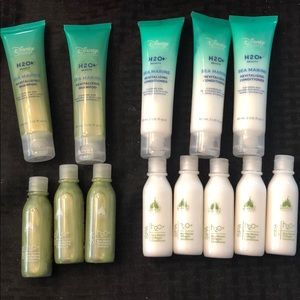 Disney H2O+ lot of 13 shampoo & conditioner